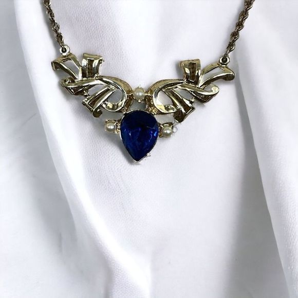 Vintage Royal Blue Rhinestone Faux Pearl Necklace Box Clasp - Picture 7 of 7